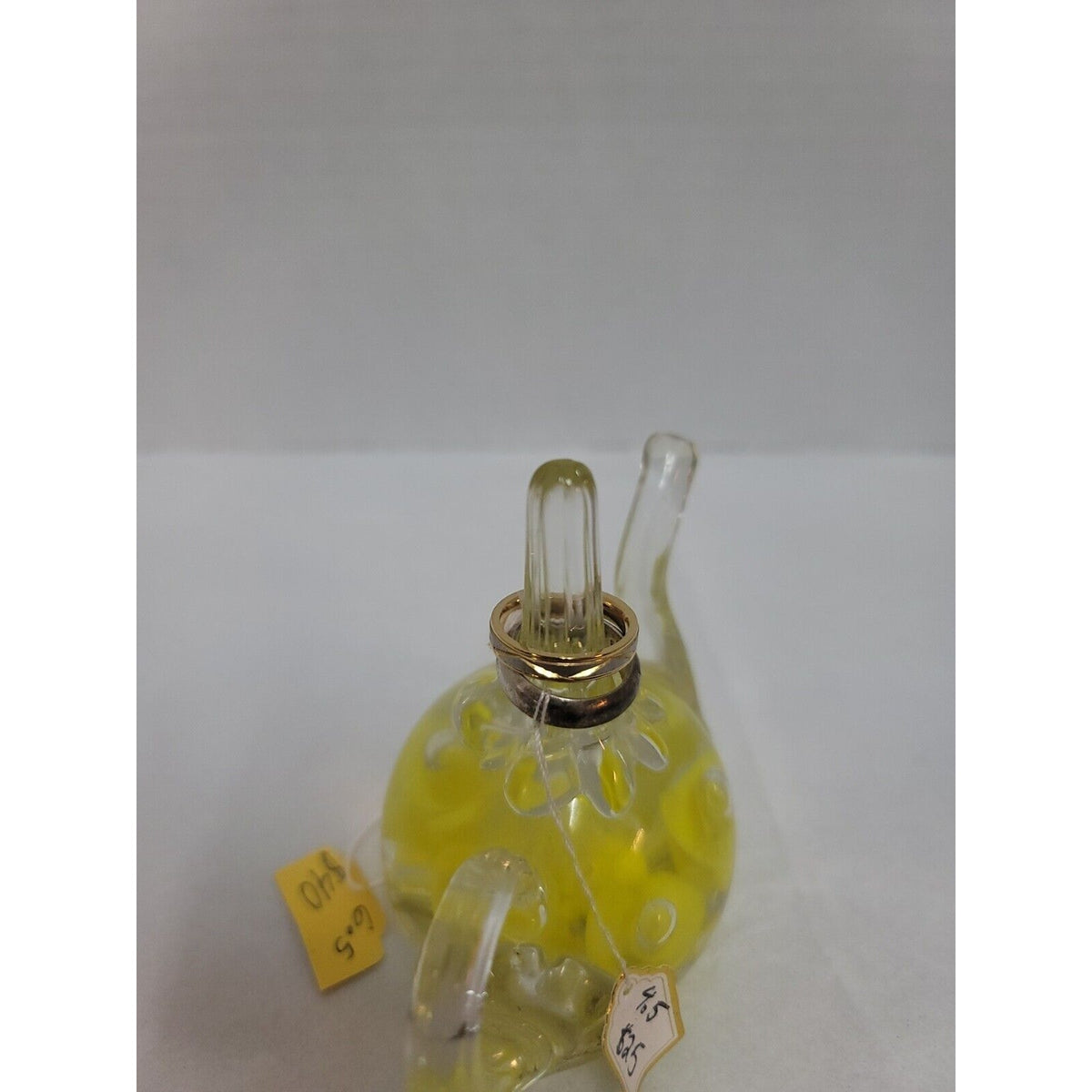 JOE ST CLAIR GLASS TEA POT RING HOLDER PAPERWEIGHT vanity jewelry gift yellow