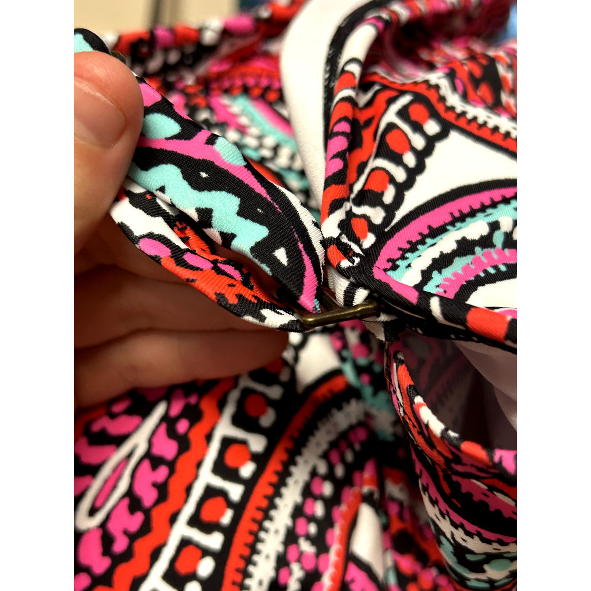 Island Escape NWT Prado Beach Tiered Bandini Swim Top Paisley Pink Size 14