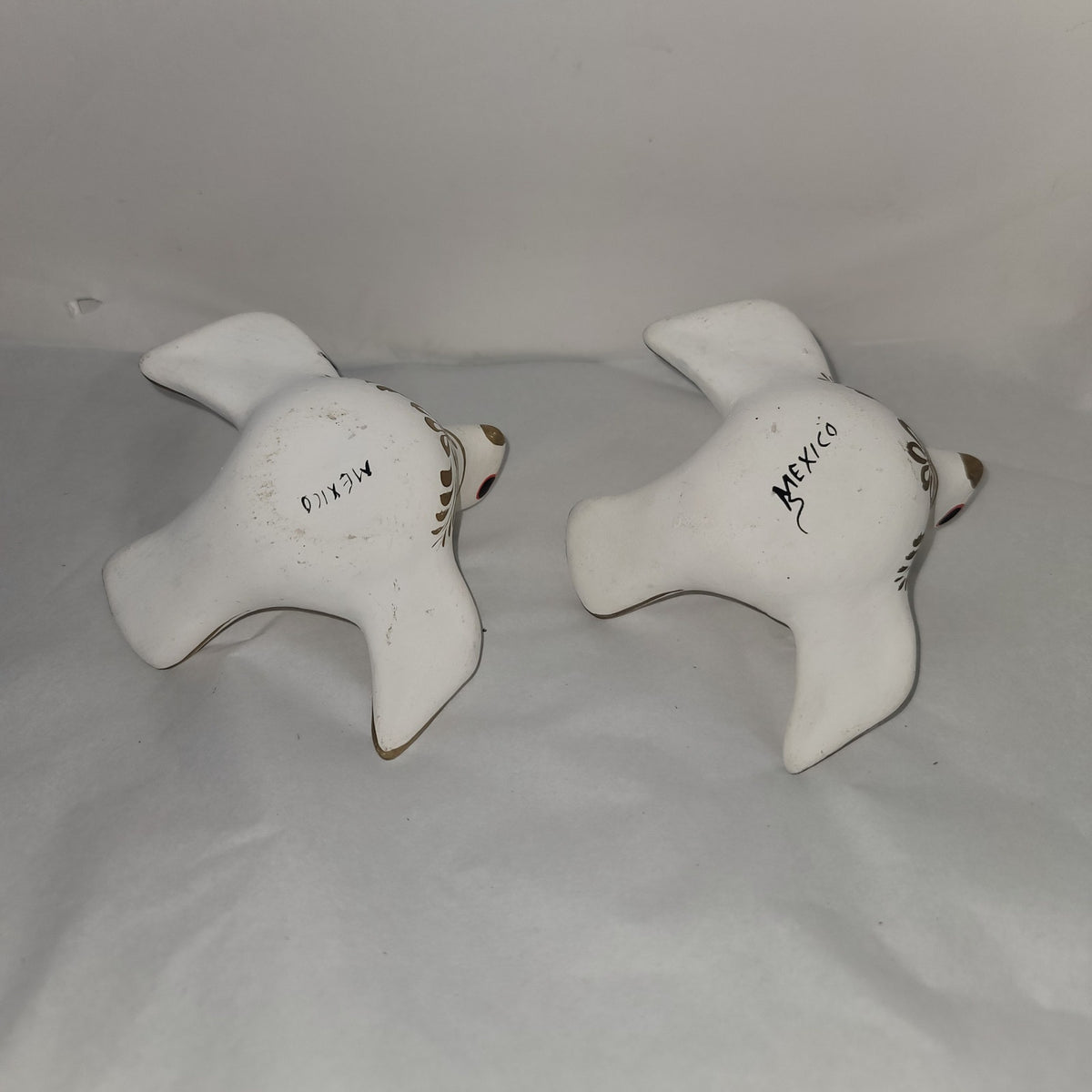 Paloma Doves Birds Candleholder Pair white gold Mexico Pottery folkart