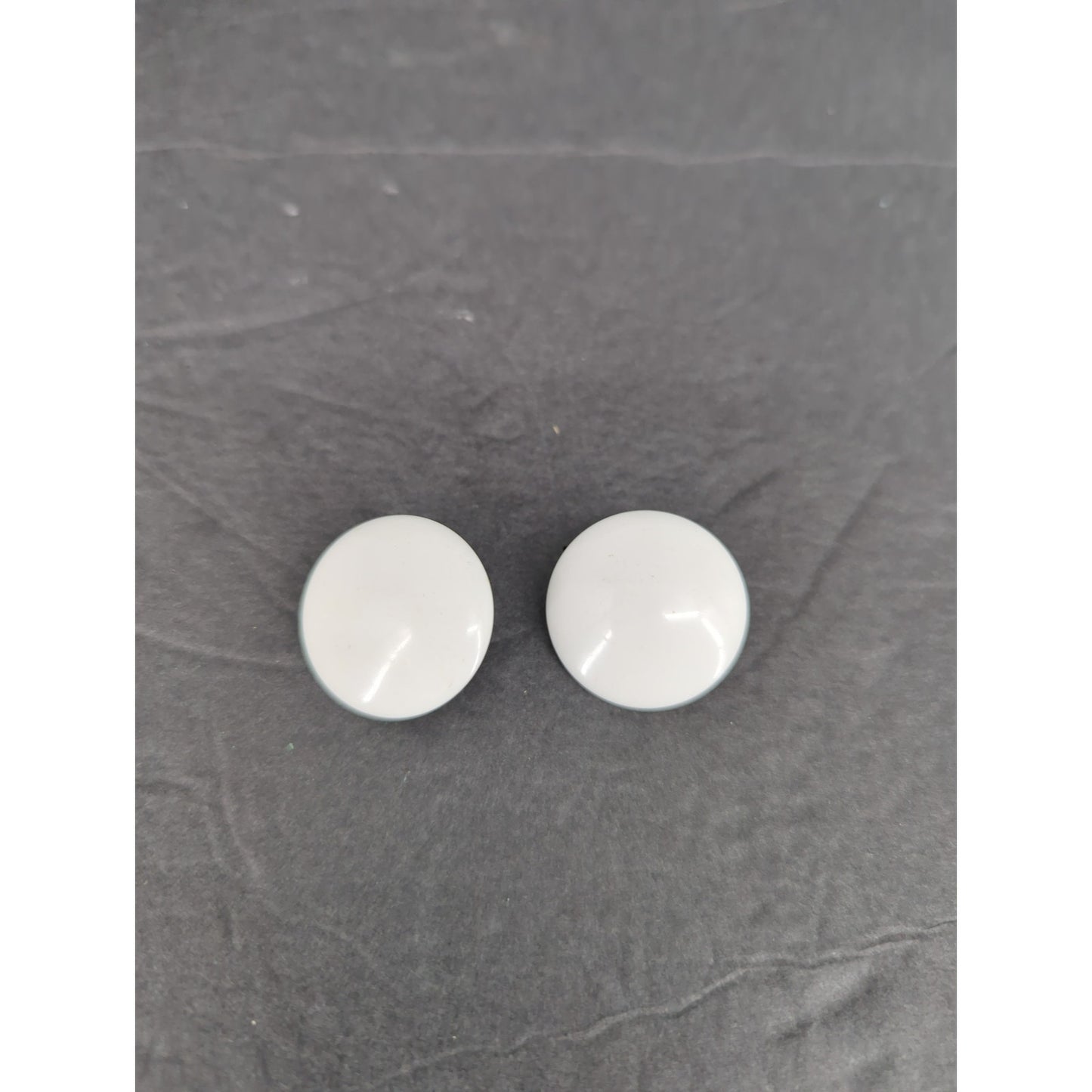 Vintage White Oval Cabochon Gold Tone Button Clip On Earrings Retro Modern