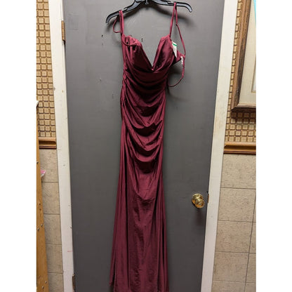 La Femme 27501 Burgundy Ruched Jersey Strappy Back Prom Gown Size 6