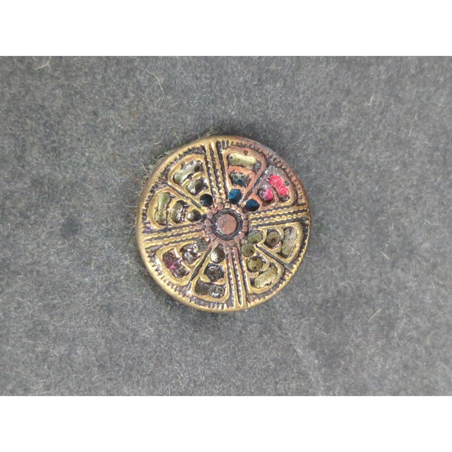 LOT VV of 10 Antique Vintage Victorian Brass Mixed Materials Buttons ESTATE FIND
