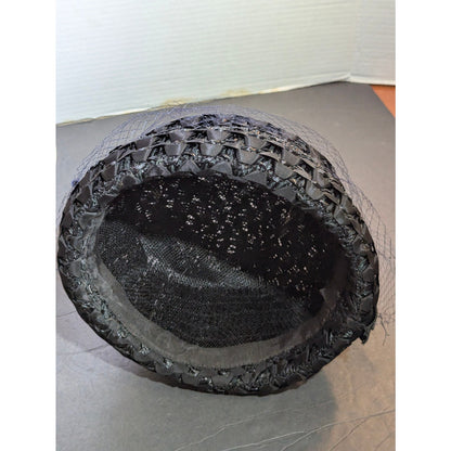 Vintage 50s Black Cellulose Woven Cloche Hat Veiled Mid-Century Mod MCM Bucket