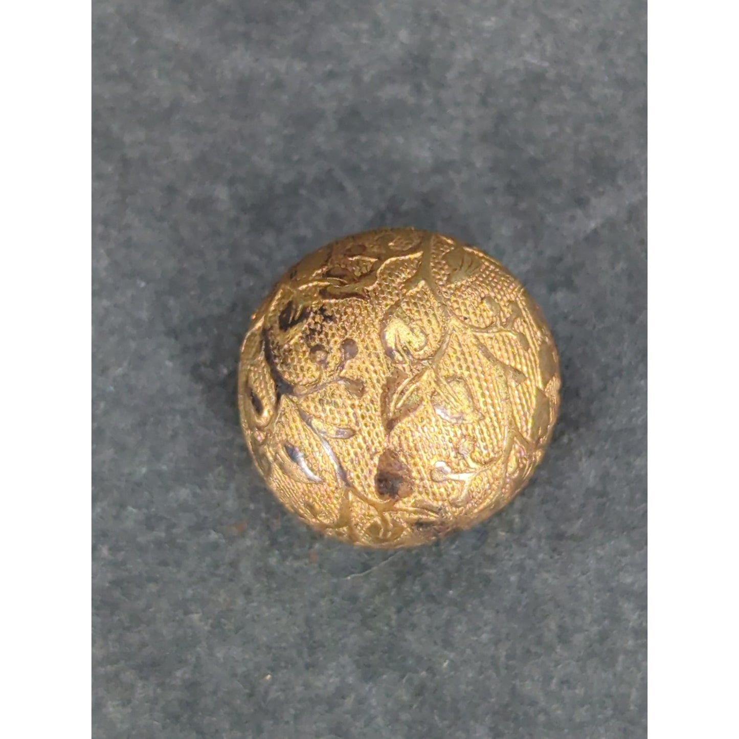LOT CC of 10 Antique Vintage Victorian Brass Mixed Materials Buttons ESTATE FIND