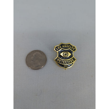 Los Angeles Detective Enamel Lapel Pin Badge Gold Tone Black Eye Novelty