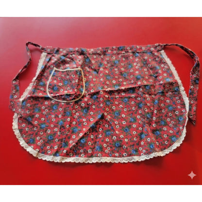 Vintage Red Floral Calico Half Apron Scalloped Lace Farmhouse Country Aesthetic