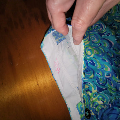 Lilly Pulitzer Callahan Shorts Size 16 Lilly's Blue Lagoon print
