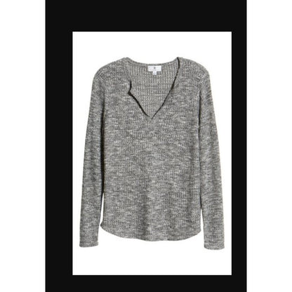 Socialite Women Size XS Long Sleeve waffle Knit Top Henley VNeck Thermal Shirt