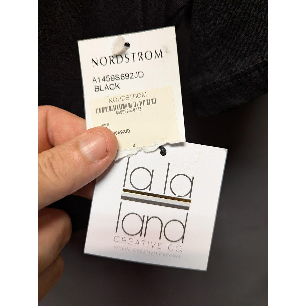 La La Land Creative Co Womens Size Small Vote Crop T-Shirt Black Short Sleeve