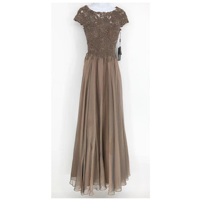 La Femme Floral Embroidery Lace Chiffon A-Line Formal Gown Size 6 in Cocoa NWT