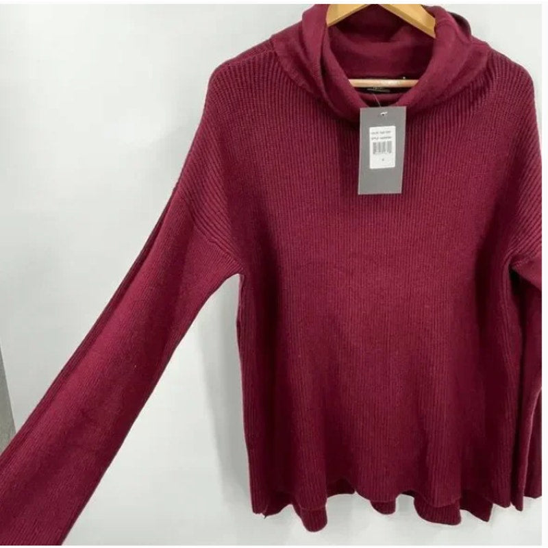Devotion by Cyrus Cowlneck Ribbed Tunic Sweater In Ruby Port NWT in Size Small