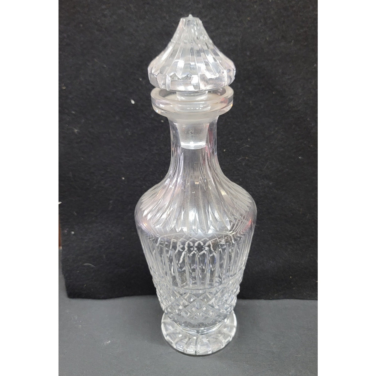 Vintage cut glass EAPG Decanter with glass etched stopper Barware liquor MCM