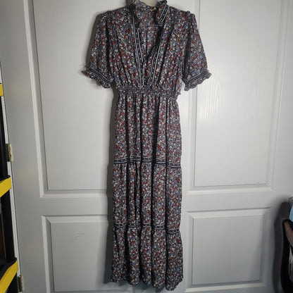MAX STUDIO Floral Puff Sleeve Dress $148 MEDIUM Midi Flounce Bottom NEW PRAIRIE
