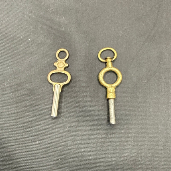 Set of 2 Vintage Ornate Brass Pocket Watch Winding Keys