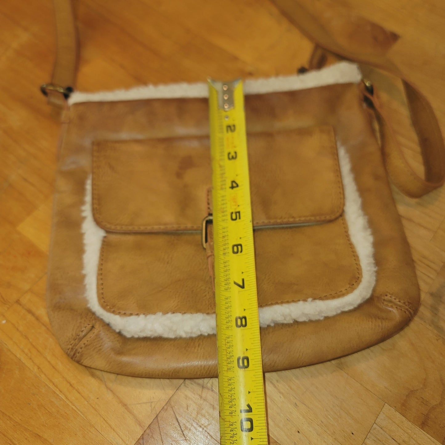 Crown Vintage faux textured leather and fleece shoulder bag crossbody adjustable