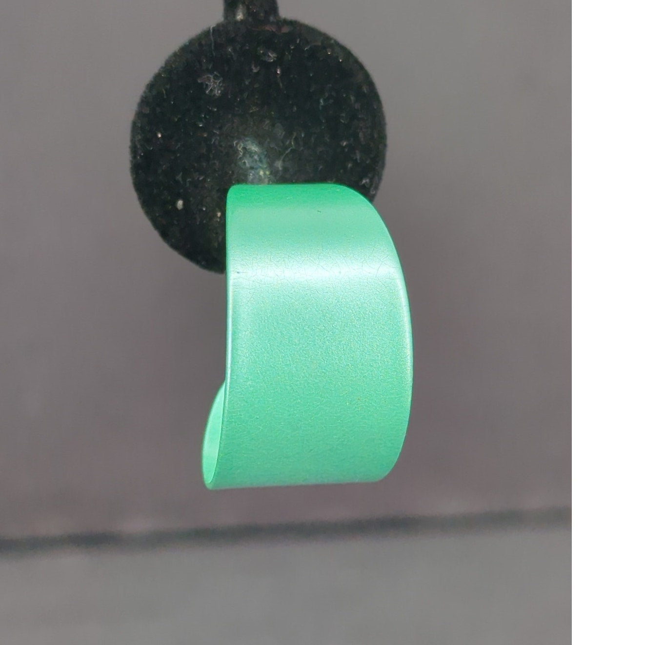 Vintage Glossy Green High Polish Enamel Huggie Hoop Wrap Clip On Earrings Retro