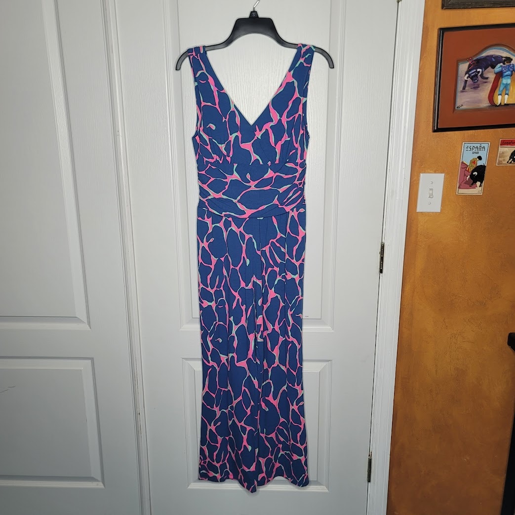 Lilly Pulitzer Sloane broken shaker blue pink giraffe print Jumpsuit Size Medium