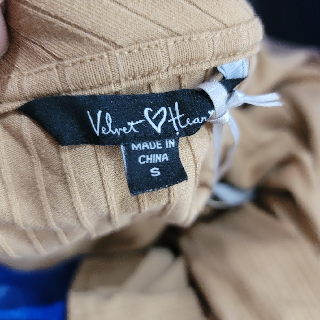 VELVET Heart Small Textured tan Waist Tie Blouse Top Long sleeve Faux button Up