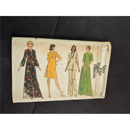 Vintage Pattern Sewing Crafts Hobby Vogue 6734 Size 12