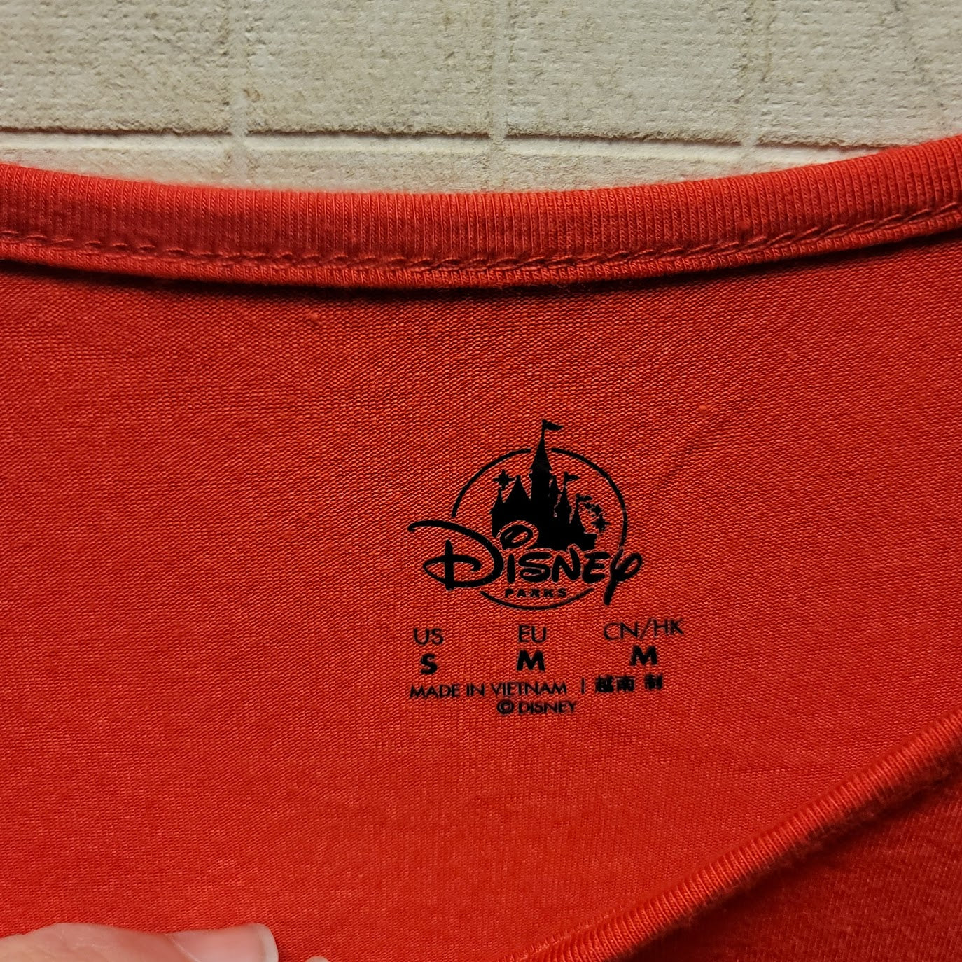 Disney Parks Red Tank Top T-Shirt Size Small Womens Minnie mouse Ears Sleeveless
