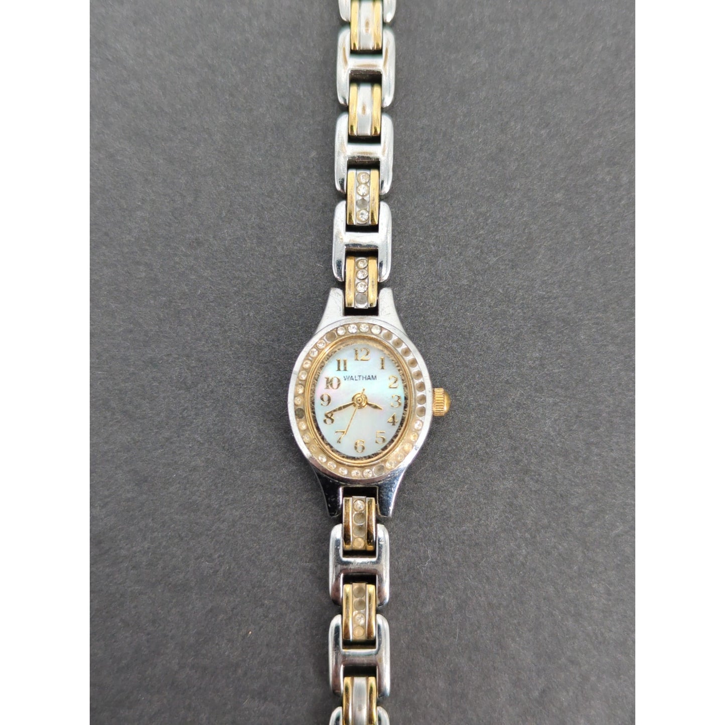 Vintage Fashion Waltham Watch NON WORKING PARTs ONLY CRAFTS