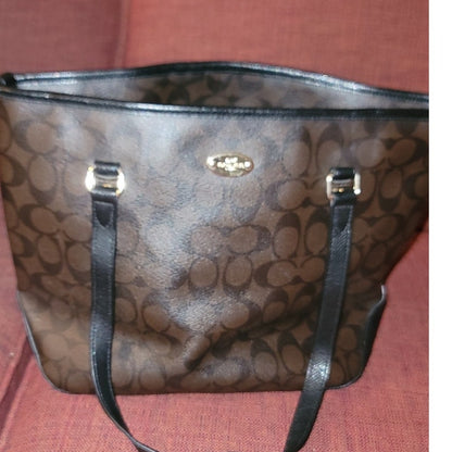 Coach Signature C Brown Gallery Coated Canvas Trim Tote Shoulder Bag Handbag