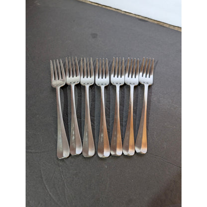 Vintage Spirit American Stainless Steel Flatware Set 46 pcs. MCM Modern design