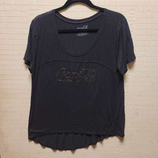 Coca-Cola Size Small Black T-Shirt Short Sleeve Rounded Hem Hi Low