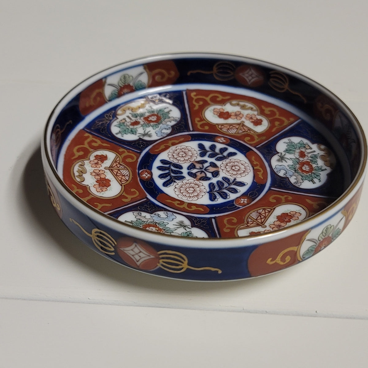 Vintage Handpainted Japanese Imari Porcelain Dish 5.5" Gold Gilt