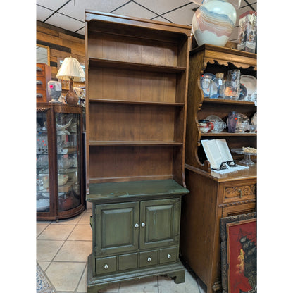 Secondhand Sandies: 2 pc storage cabinet shelf unit
