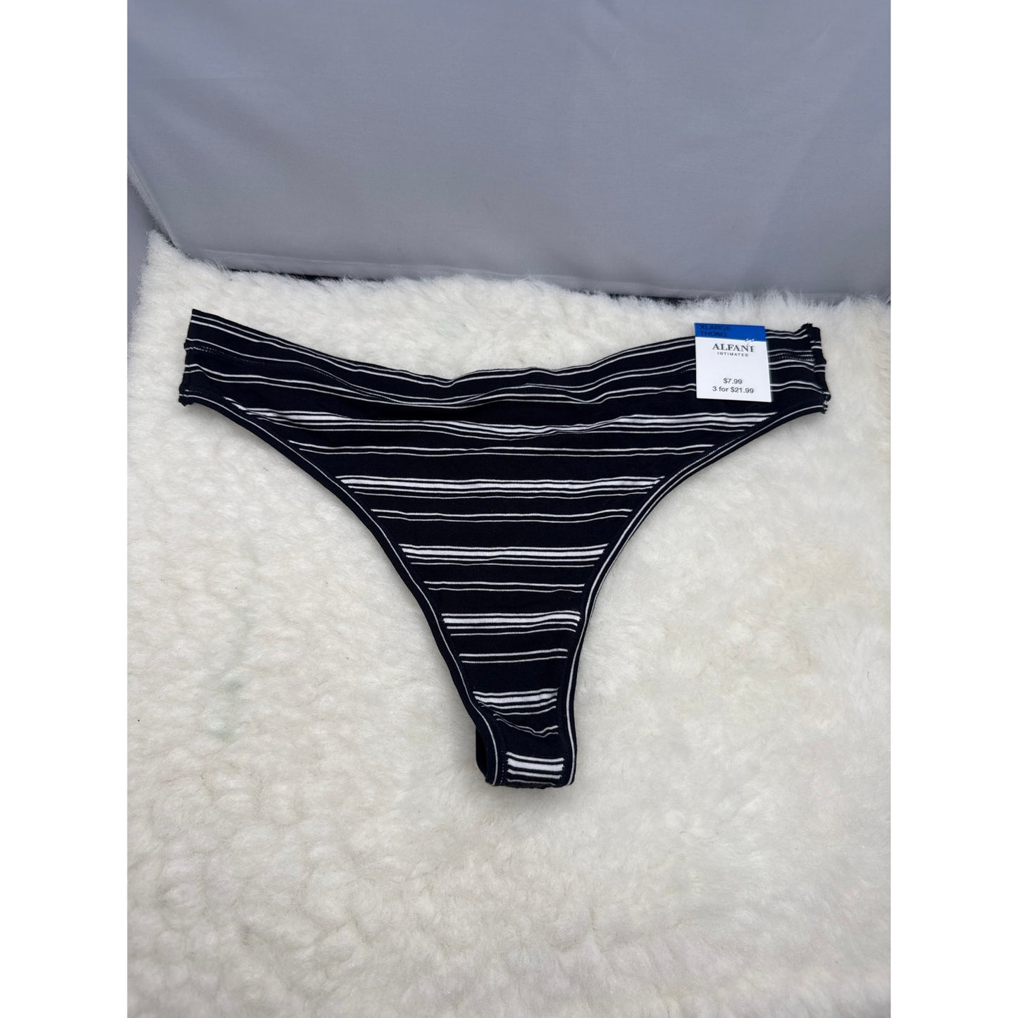 Lot NEW Underwear Panties Size XL ALFANI THONG