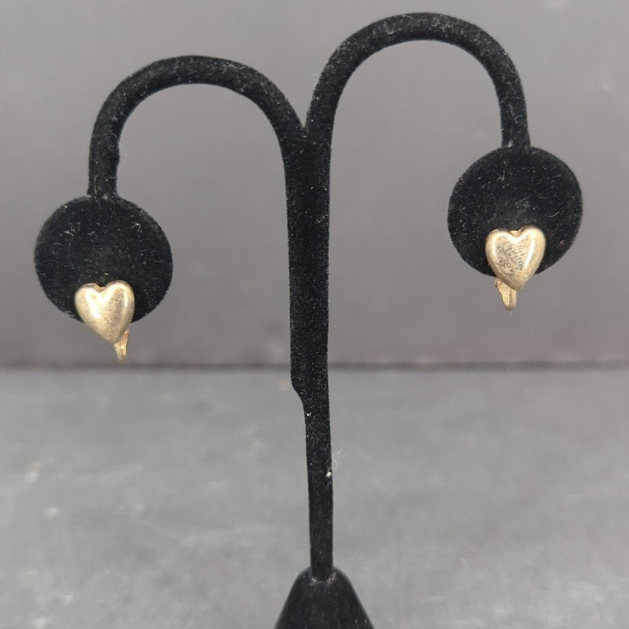 Vintage Cream Gold Tone Heart Clip On Earrings Mid Century Glam Minimalist