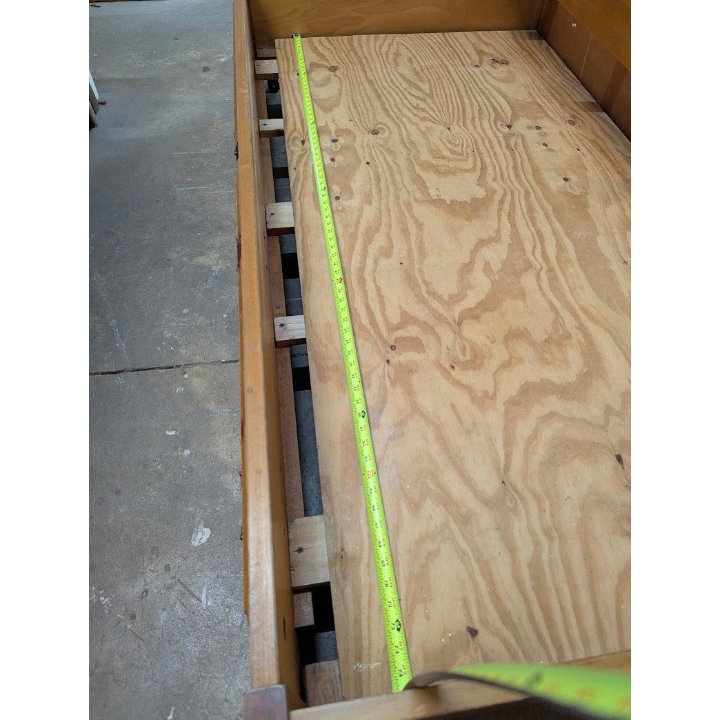 Secondhand Sandies: Trundle Bed Twin PULL OUT 2 BEDS