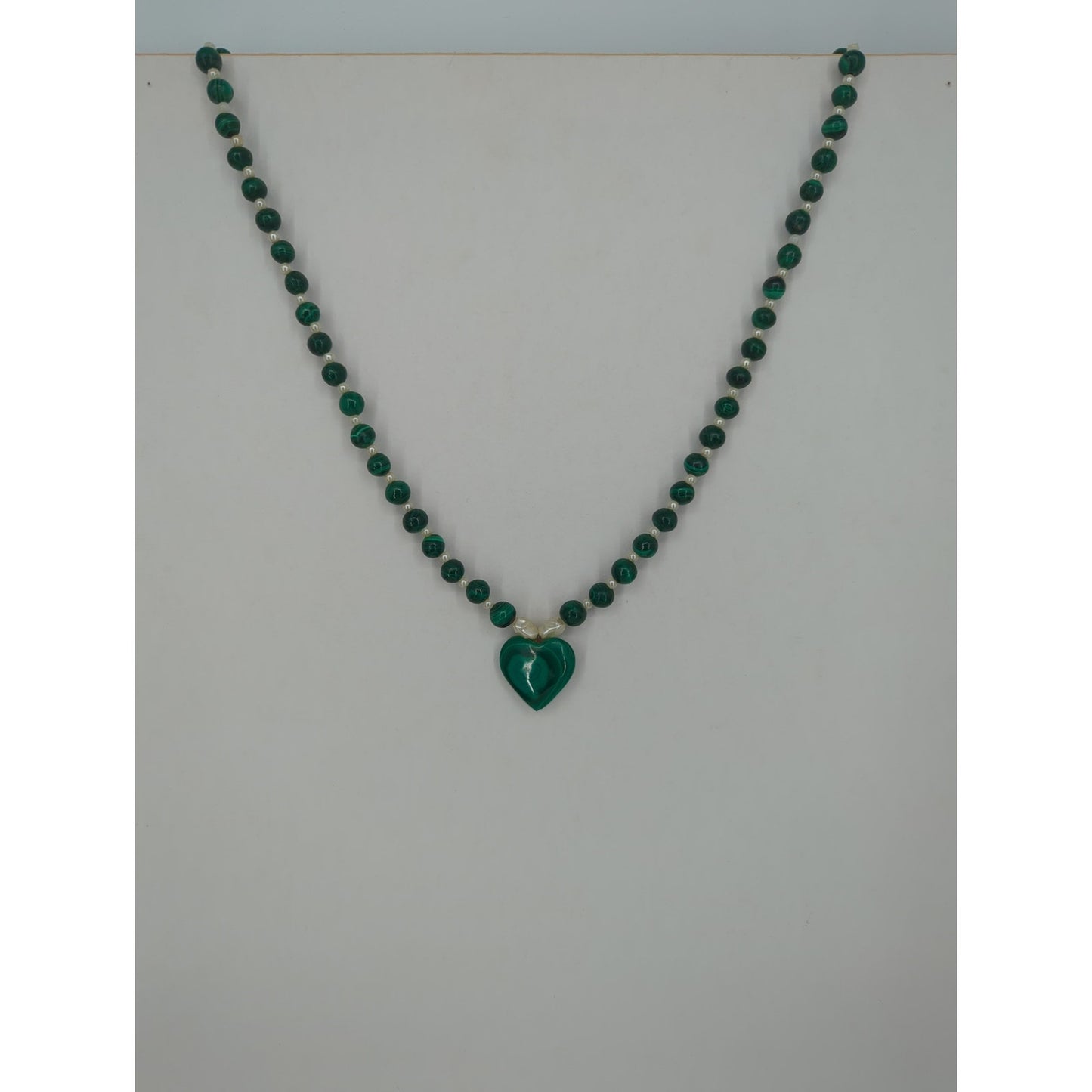 Vintage Green Jadeite Glass Beaded Necklace Heart Pendant Mid-Century Boho Chic