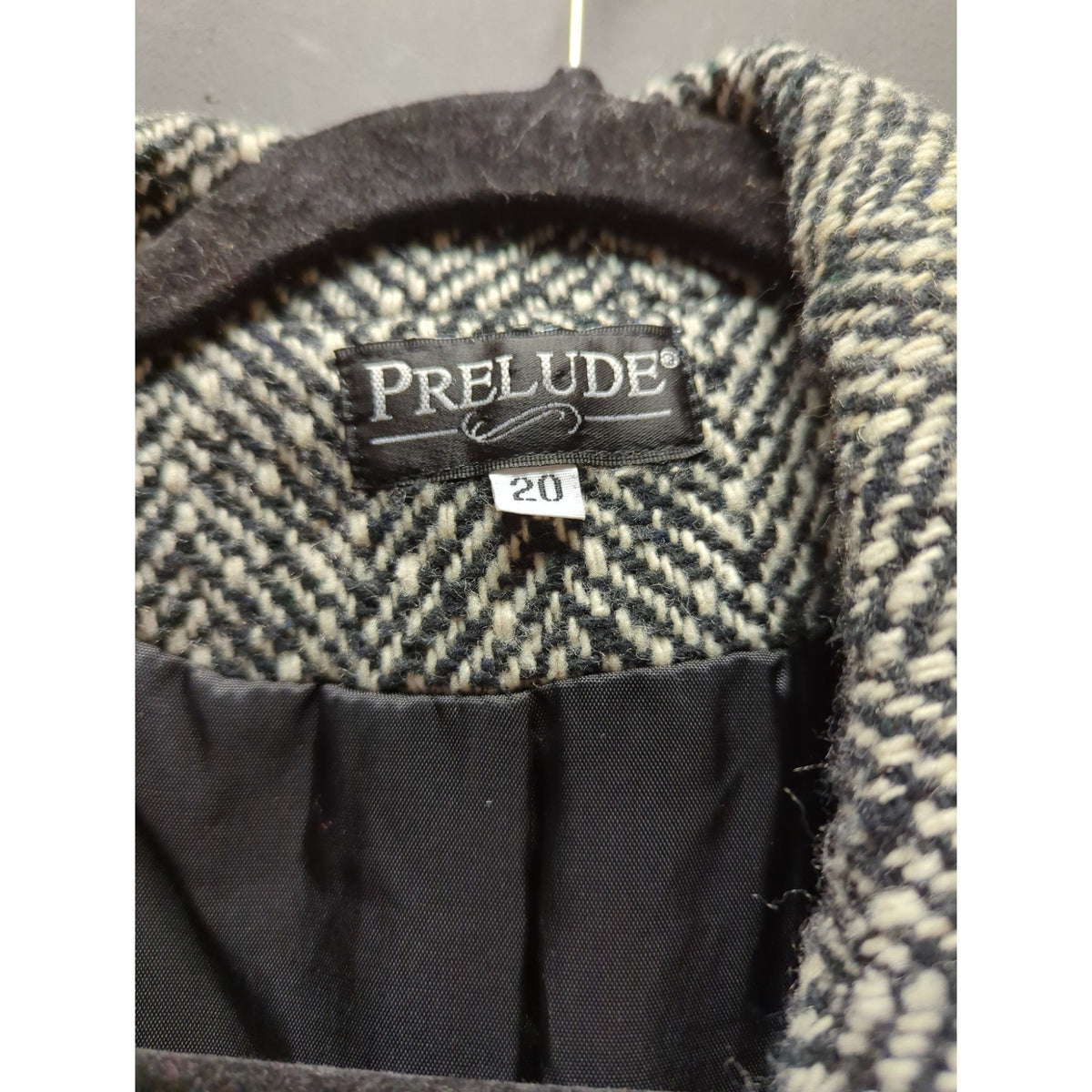 Black white Prelude Size 20 Herringbone line Swing pockets Winter Jacket Coat