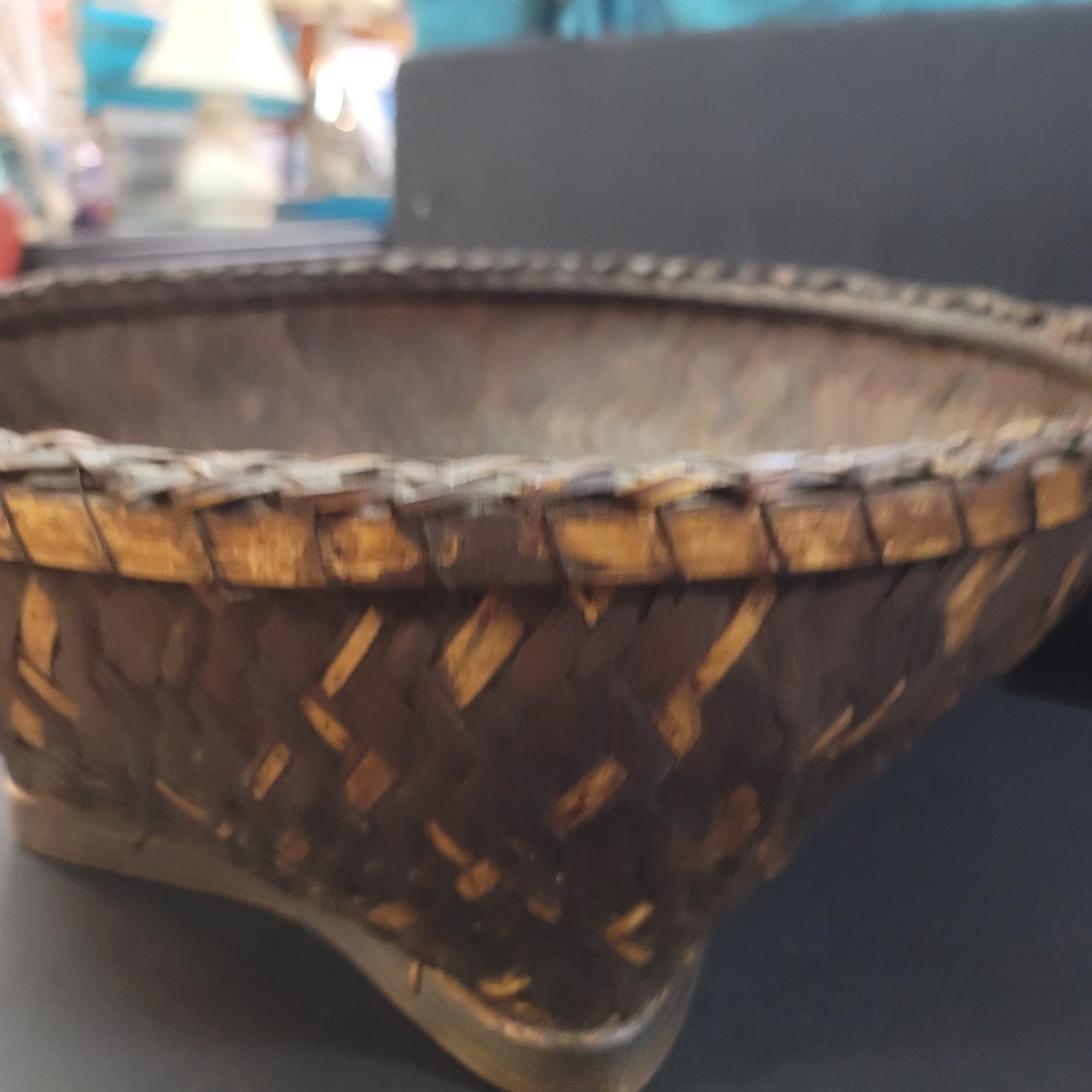 VINTAGE Large 1960s Labba Grain Basket from Philippines - 17" Diam. X 7" H nice!