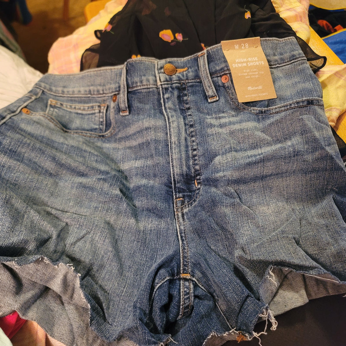 Madewell Size 28 High Waist Boyfriend Cutoff Denim Shorts Gravel Medium Size 28