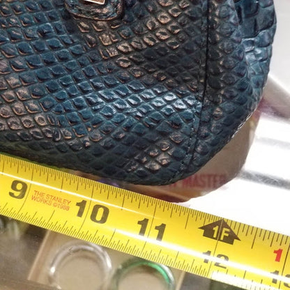 Charles David Vintage y2K Green Faux Aligator Skin Shoulder bag purse