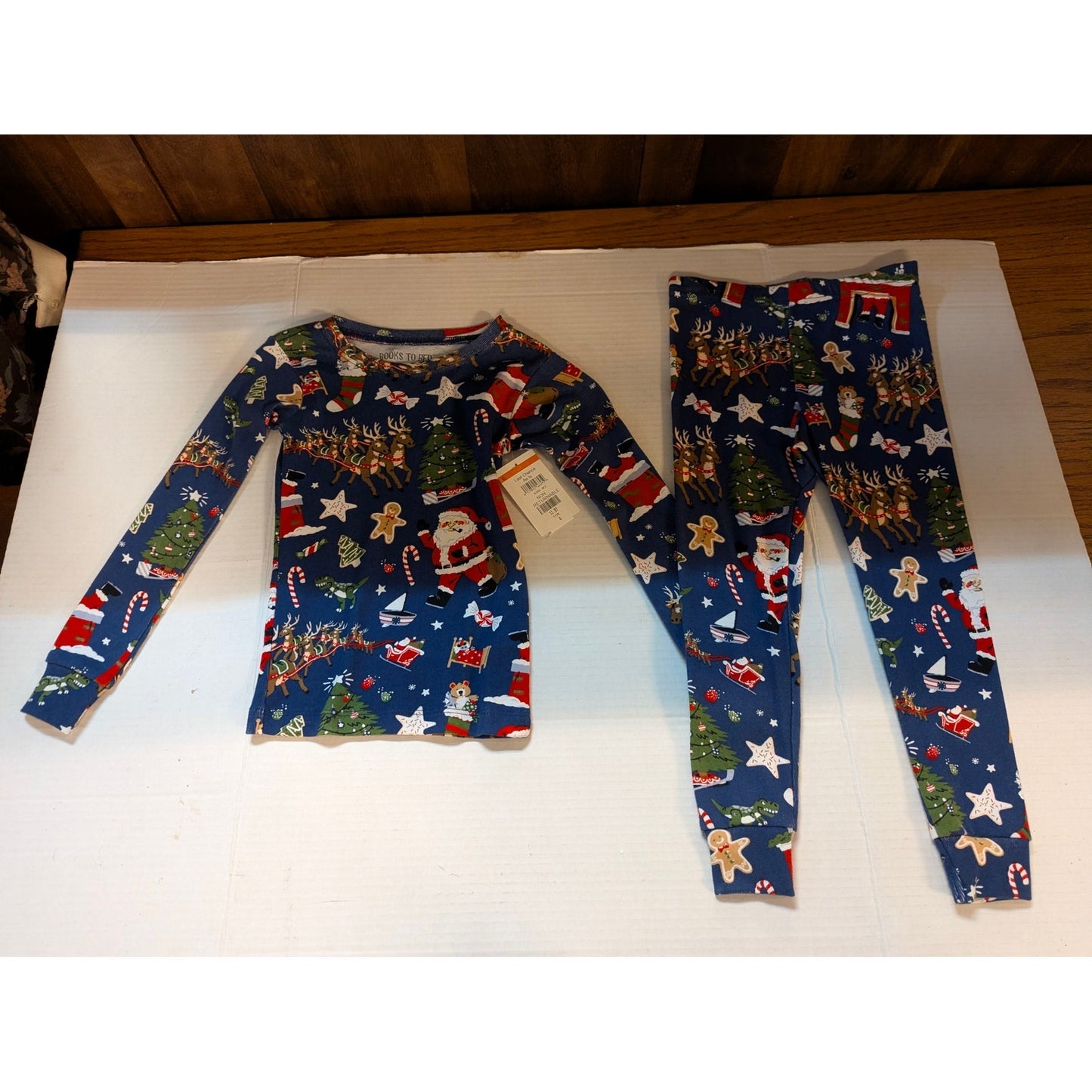 NWT Books to Bed Christmas Holiday Pajama Set (Size 4)