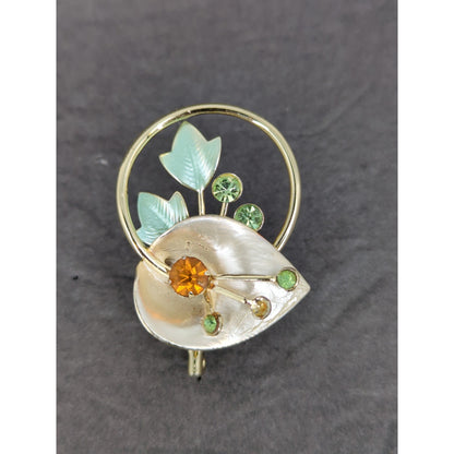 Vintage Silvertone Rhinestone Enamel Flower Wreath Brooch Pin Retro Floral01960s