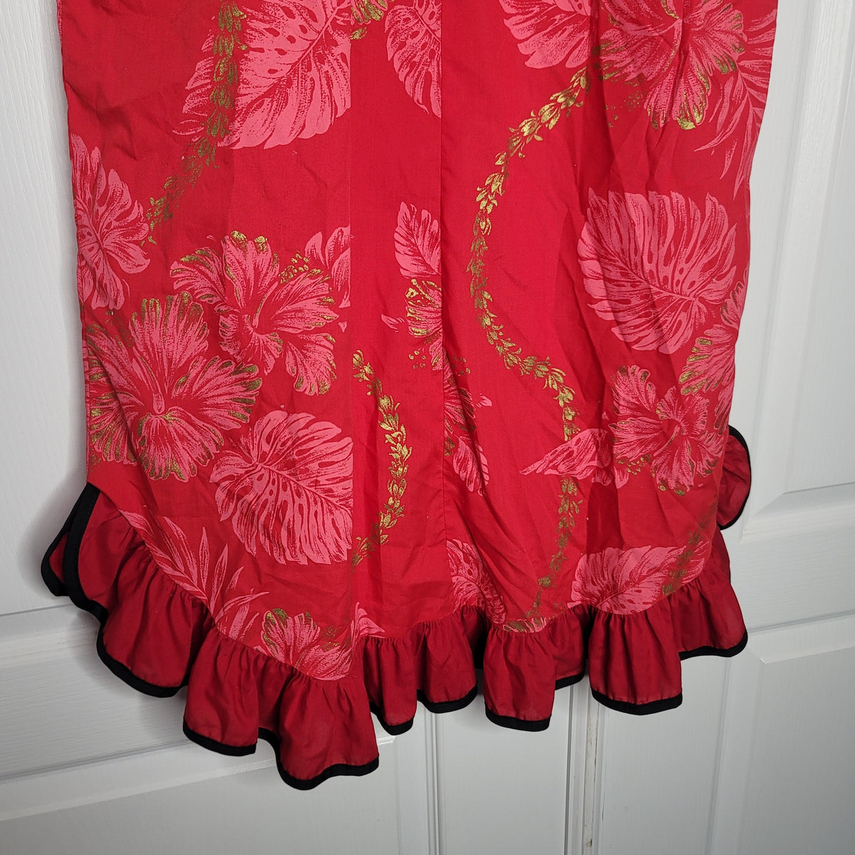 RM Red MALUMI Hawaiian ALOHA dress Medium Pocket Blue Trim Floral Knee Length