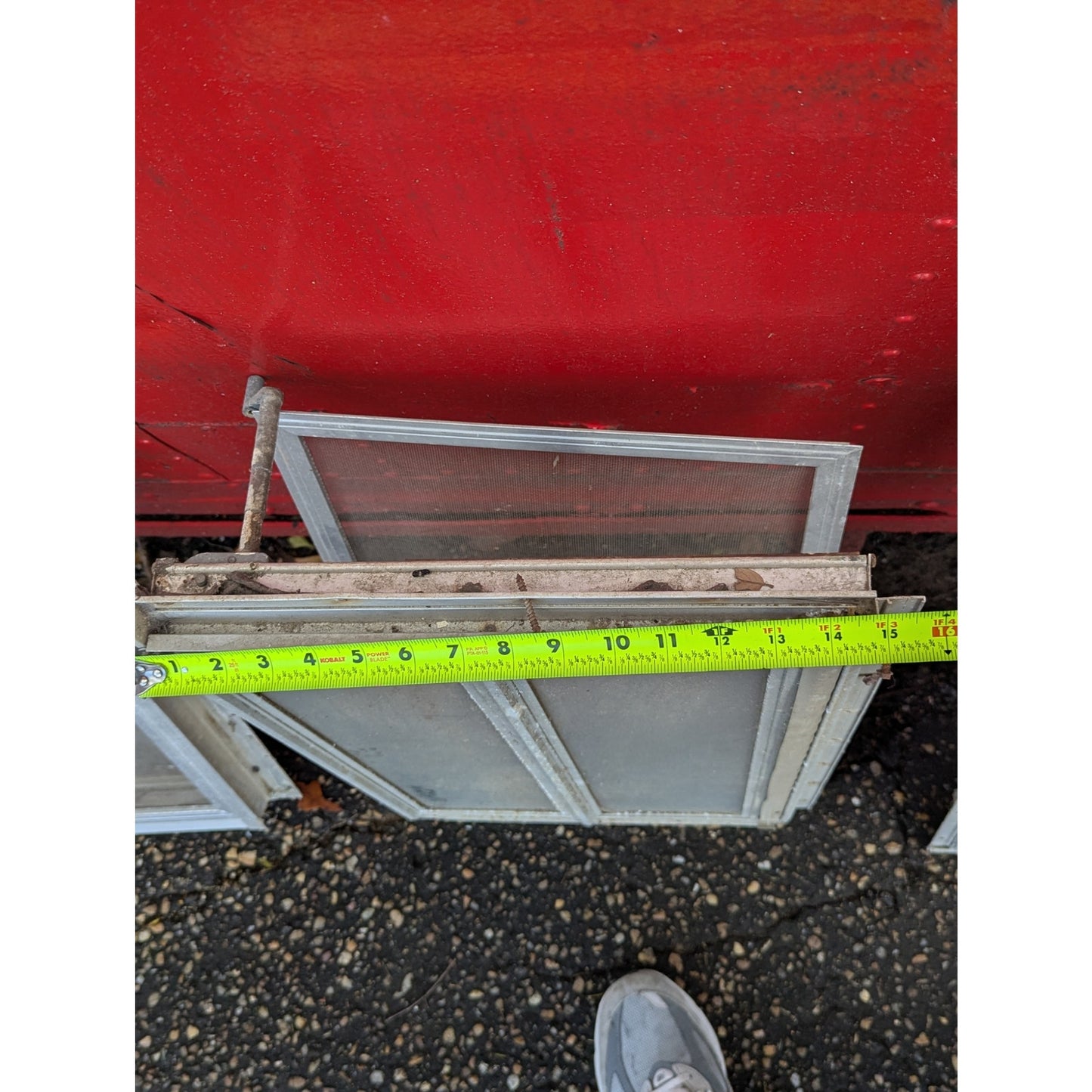 1976 Scotty Serro Camper ORIGINAL Window metal screen aluminum glass KITCHEN