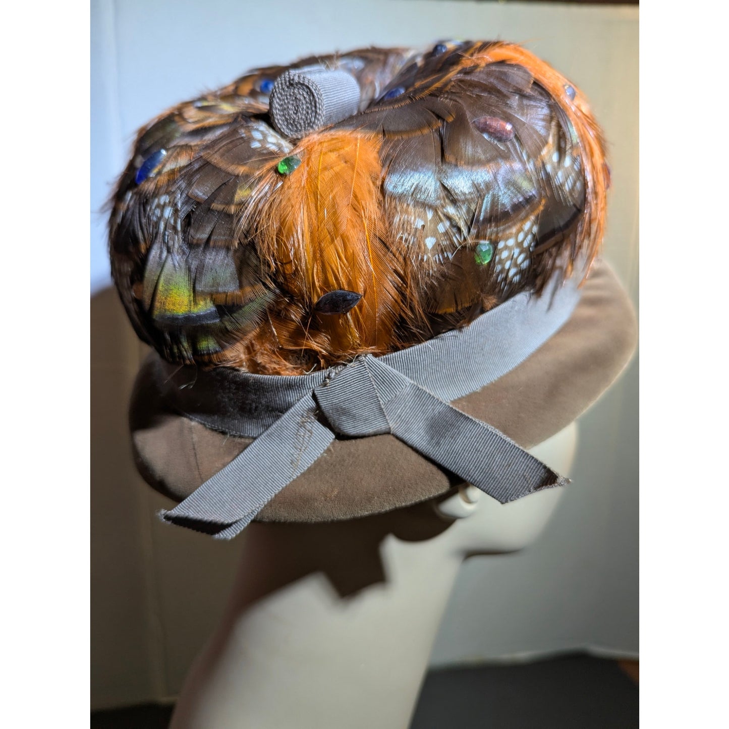 Vintage 50s Sears Fashion Millinery Feather cloche Hat Brown Orange Mid-Century