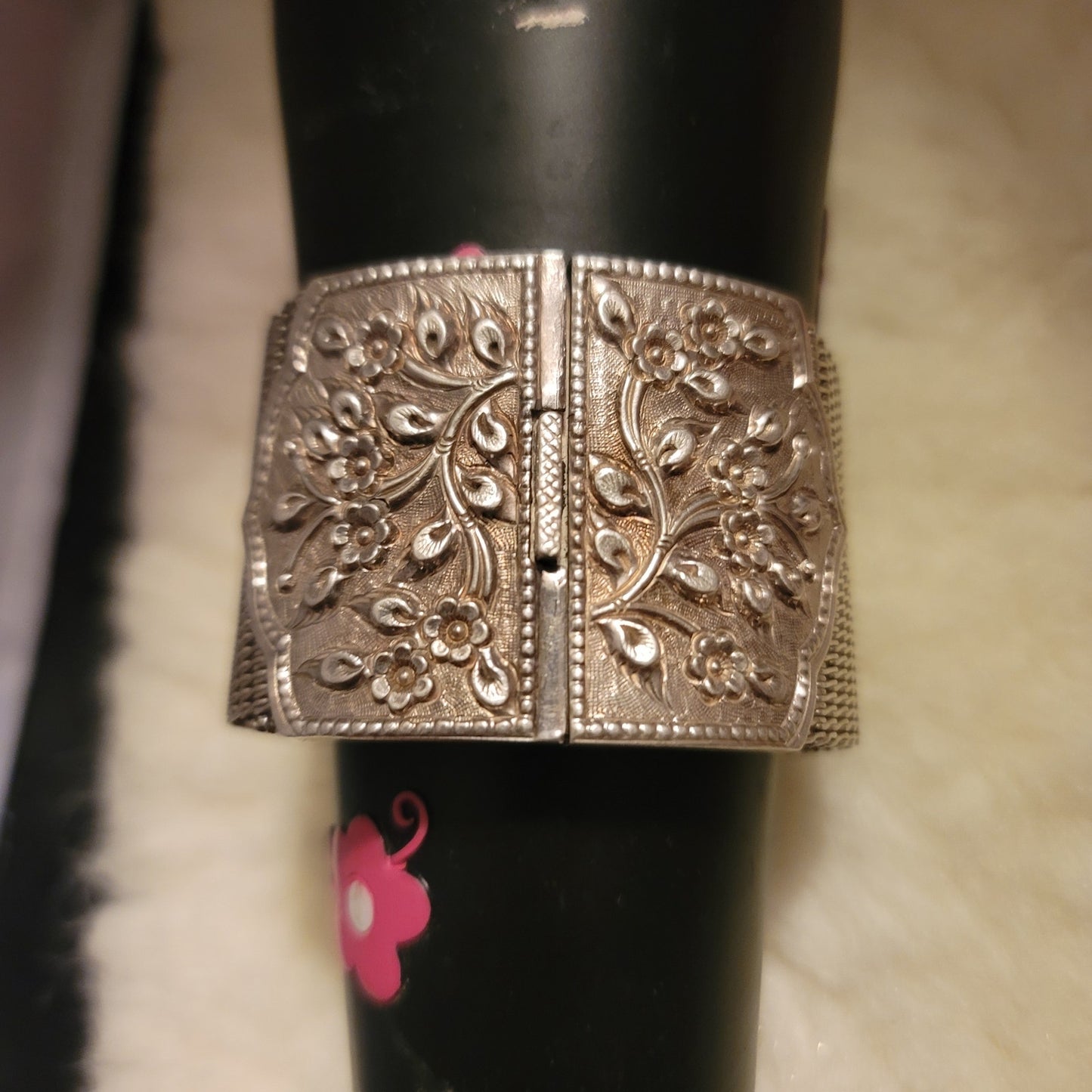 Vintage 925 Wide Mesh Statement Cuff Art Nouveau Floral Relief Artisan Repousse'