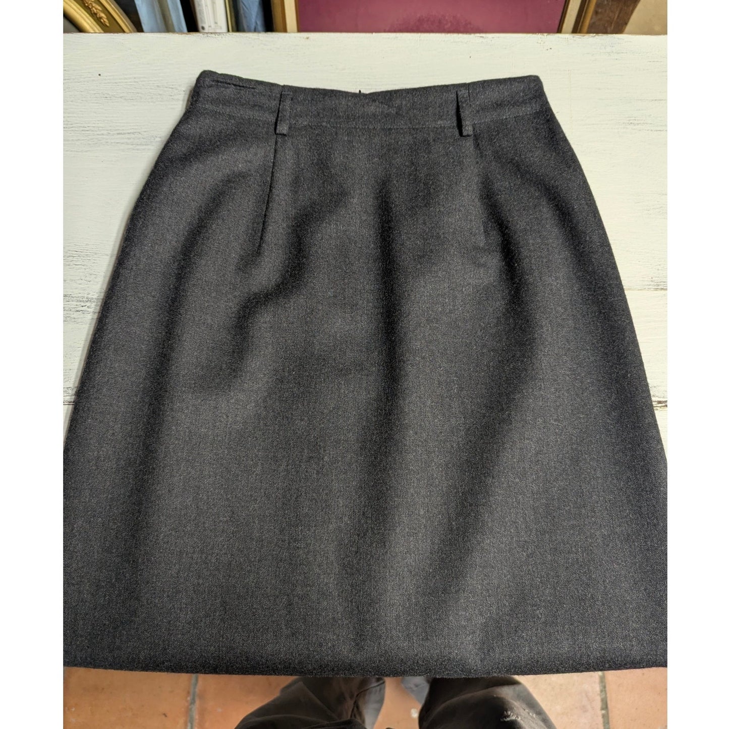 Vintage Talbots Charcoal Gray Worsted Wool Midi Skirt 4P Quiet Luxury 90s pencil