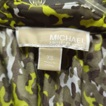 ichael Kors Citron Green Grey Abstract Print Sleeveless Tie Neck Blouse XS Class