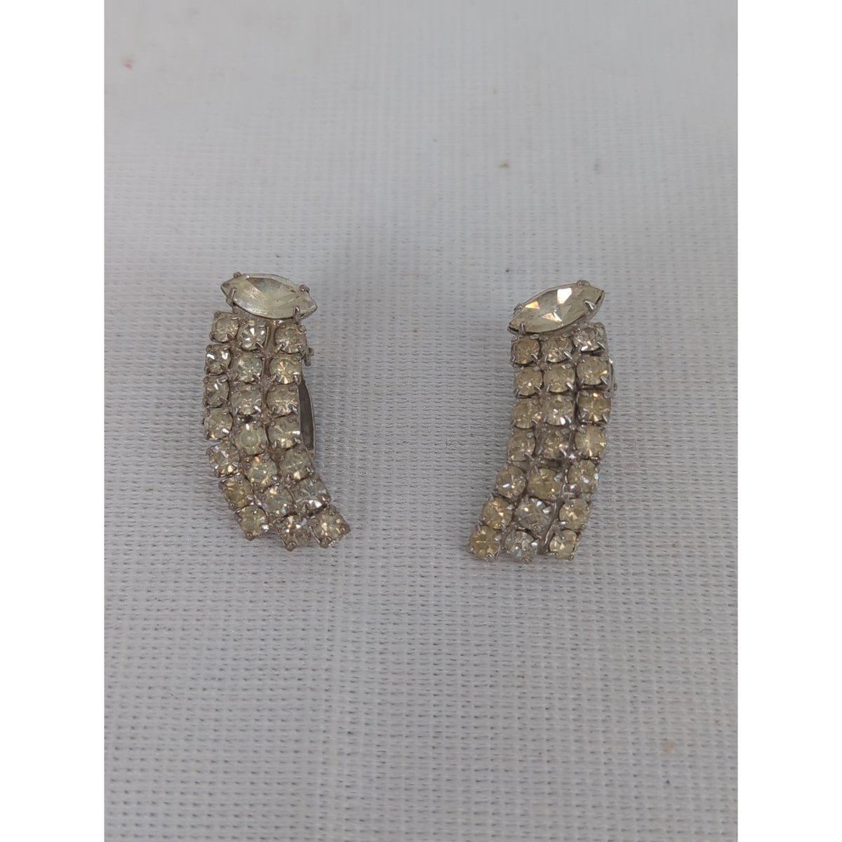 Vintage Art Deco Rhinestone Curved Waterfall Clip On Earrings Mid Century Glam