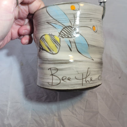 Z Pots New England Handmade Bee the Change Hand Painted Ceramic Small Bucket
