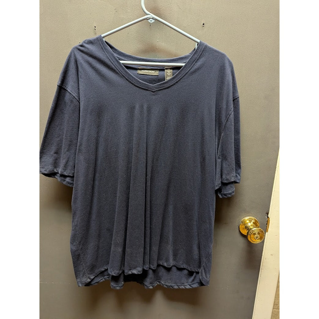 nordstrom T shirt men size XXL men v neck short sleeve tee classic casual COTTON