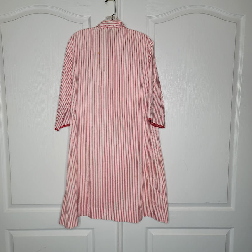 VINTAGE Red White Striped Models Coat Housecoat Housedress Large Pocket Snaps